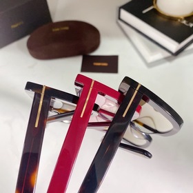 TOM FORD Модель： TF920 Размер： 57/15-145