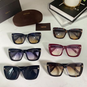 TOM FORD Модель： TF920 Размер： 57/15-145