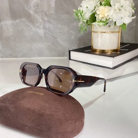 TOM FORD Модель： TF917 Размер： 55/20-145