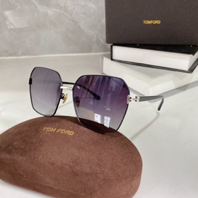 TOM FORD, модель 839. Размеры： 62-16-140.