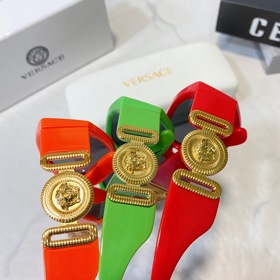 Versace  Модель： VE4361 Рекомендуем Популярные солнцезащитные оч