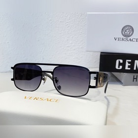 VERSACE Модель： VE4671 Размер： 55х19-140
