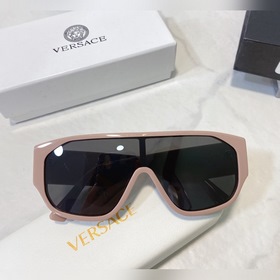 VERSACE Модель： VE4692 Размер： 132х145