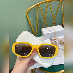 VERSACE Модель： 4361 Размер： 53 мм, 16-140