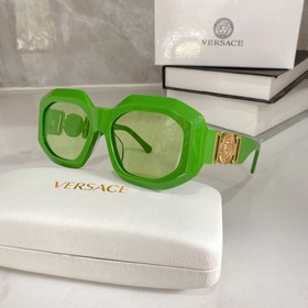 VERSACE Модель： 4089 Размер： 55х18-145