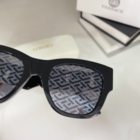 VERSACE Модель： VE4415U Размер： 52/21-145