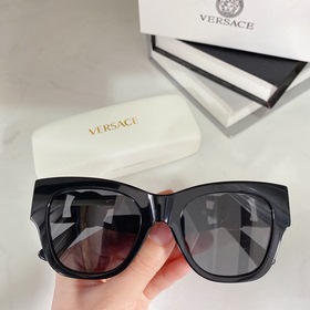 VERSACE Модель： VE4415U Размер： 52/21-145