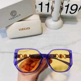 VERSACE Модель： 4449 Размер： 56/17-145
