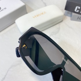 VERSACE Модель： 4439 Размер： 145