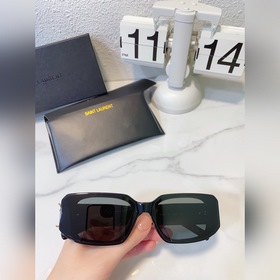 SAINT LAURENT  Модель： M96/F Размер： 65-13-145