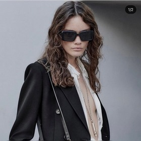 SAINT LAURENT Модель： SL534